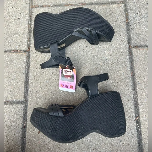 Y2K whimsigoth platform sandals - Picture 9 of 16